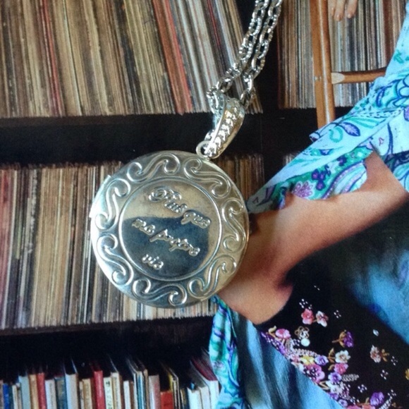 Custom Made locket - Picture 2 of 3